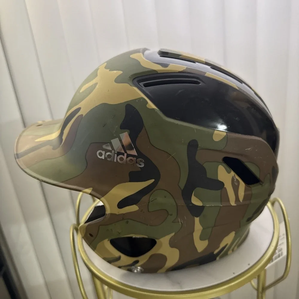 Adidas Green Camo Tee Ball Batting Helmet Kids Youth 6 3/8-7 3/8 Baseball Helmet